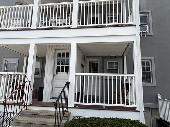 2nd image of 180 S Main St #5