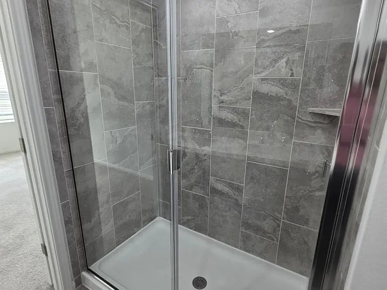 2913 Tavern Dr — Photo 17