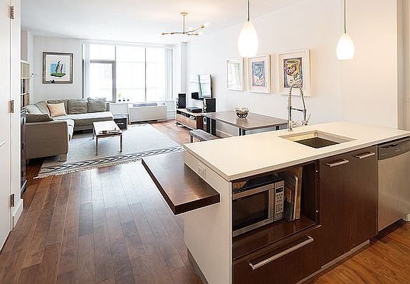 3rd image of 217 51st Ave APT 723