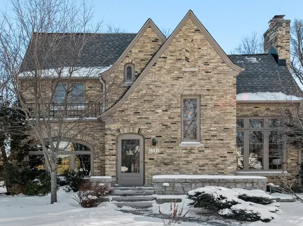 2544 North 91st STREET, Wauwatosa, WI 53226