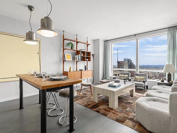 2nd image of 1 City Poin APT 53G