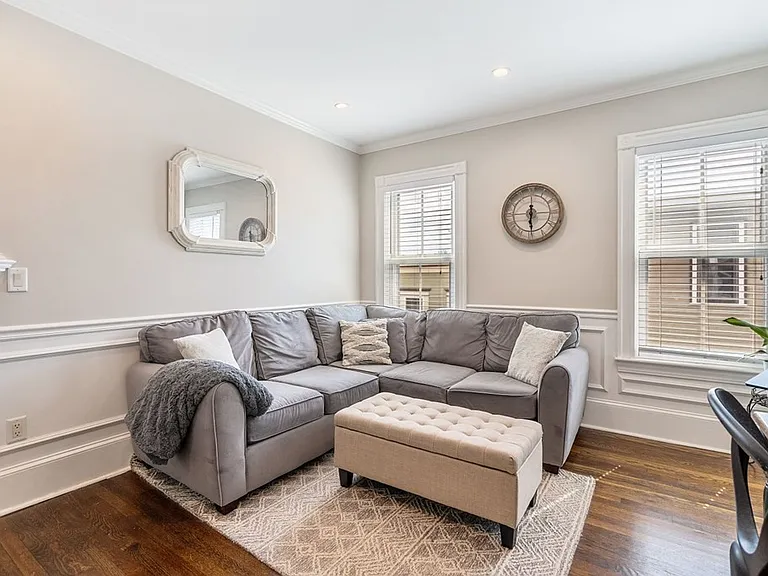 176 Bowen St #3 — Photo 3