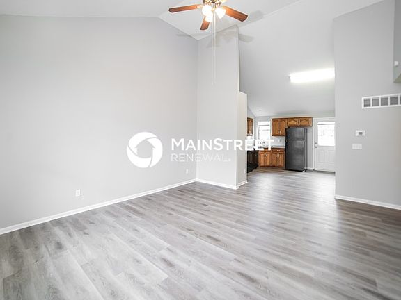 5th image of 1016 NE Queens Ct