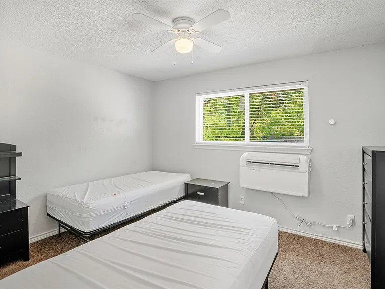 150 S Main St #101 — Photo 11