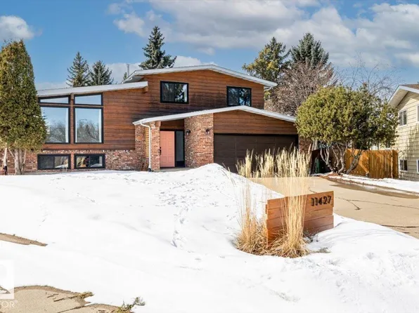 11427 35th Ave NW, Edmonton, AB T6J 2W9