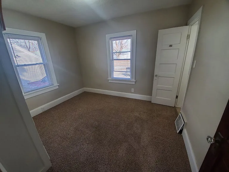 2616 Bowdoin St — Photo 12