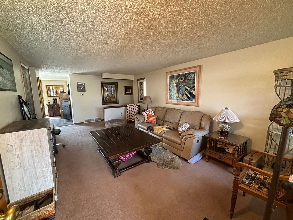2nd image of 3717 Butternut Ave