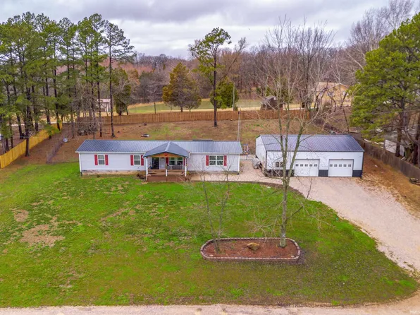 11443 S Whispering Pine Rd, Huntingburg, IN 47542