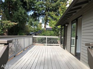 6715 SW Lily Pl, Beaverton, OR