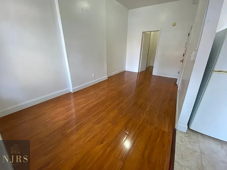 1743 Lexington Ave #1 — Photo 6