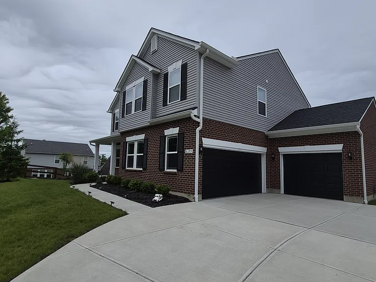 6179 Ballyshannon Dr — Photo 41