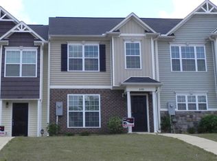 2105 Cobblestone Dr, Opelika, AL 36804