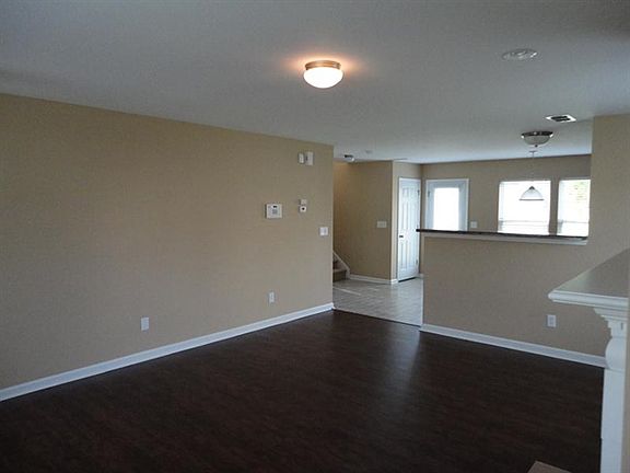 4th image of 15526 Lakepoint Forest Dr