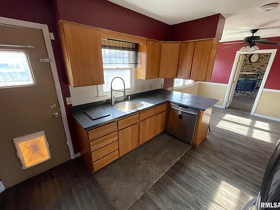 5th image of 3347 W Central Park Ave