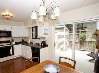 6907 Staghorn Ln, Raleigh, NC 27615