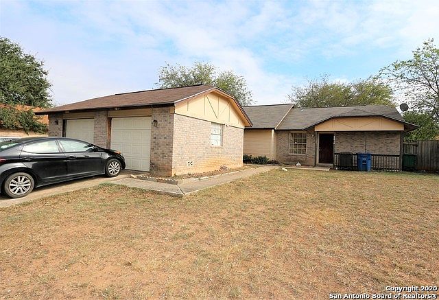 1st image of 8834 Meadow Trace St