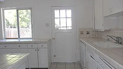 14324 Hemlock St — Photo 4