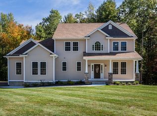 34 Hickory Hl, Belchertown, MA 01007