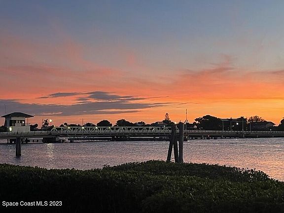 3rd image of 12 Marina Isles Blvd