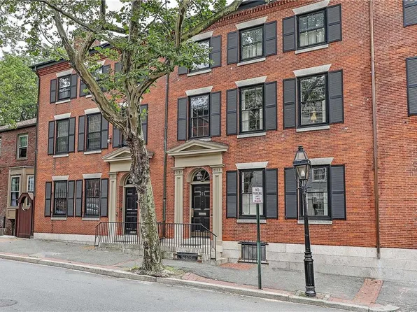 274 Benefit St #3, Providence, RI 02903