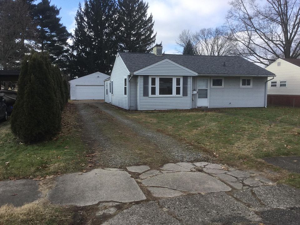 1st image of 128 Lincoln Ave