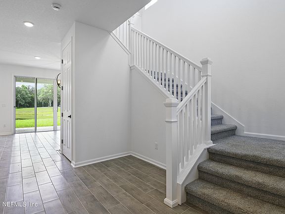 3rd image of 899 CEDAR SLOUGH Drive