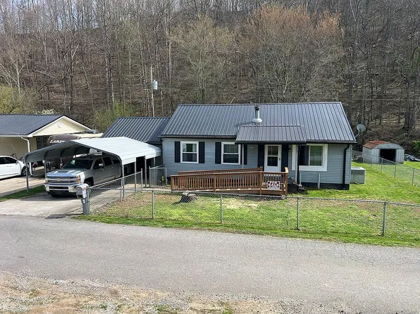 4956 State Route 114, Prestonsburg, KY 41653