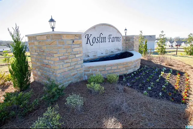 320 Koslin Loop — Photo 13
