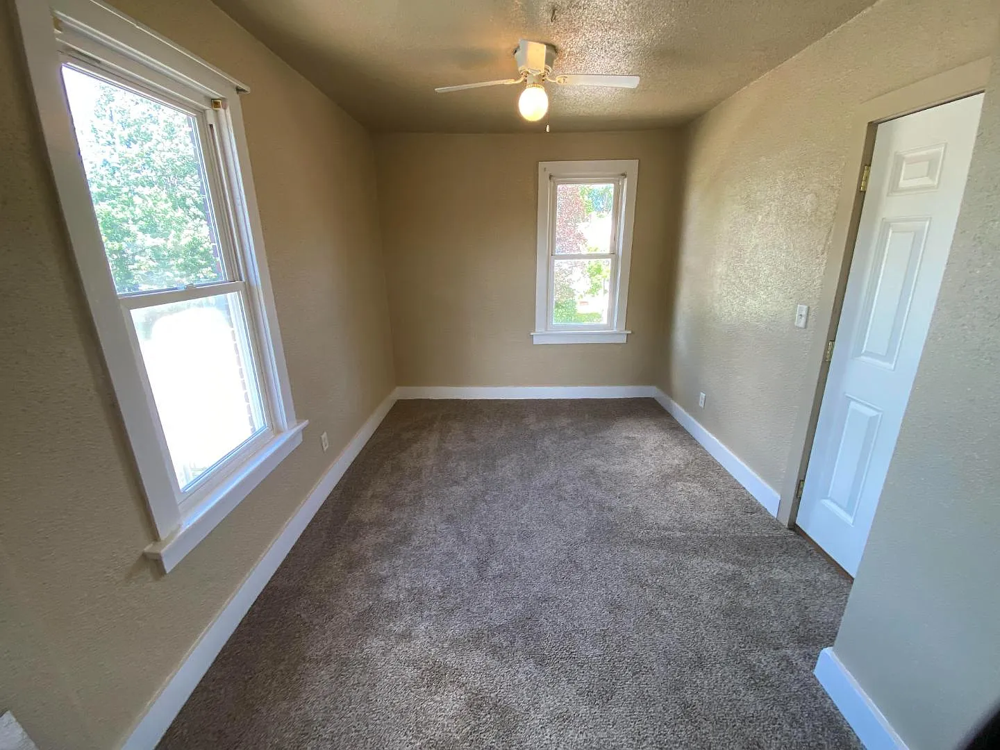 1328 E 3rd St - #3 — Photo 2