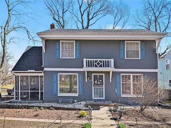 7903 Holmes Rd, Kansas City, MO 64131