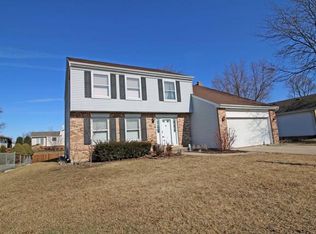 1426 Haar Ln, Elk Grove Village, IL 60007