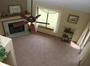 12431 Charlotte St, Kansas City, MO 64146