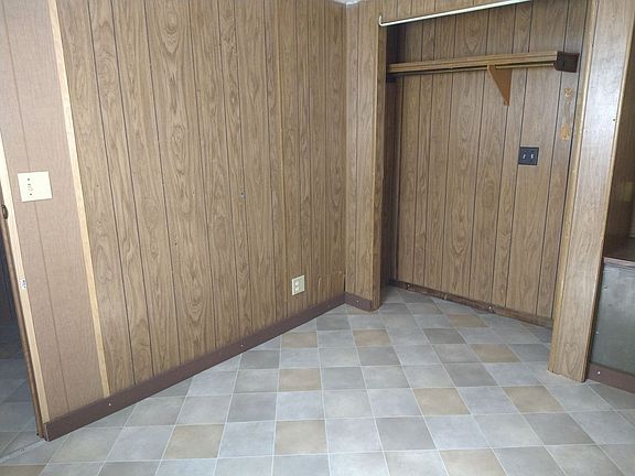 2nd image of 500 S 5th St #15