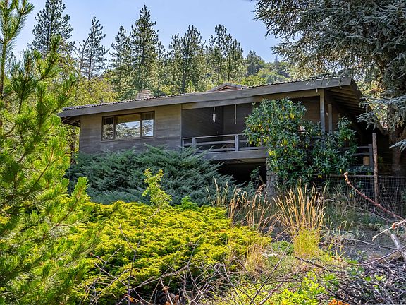 3rd image of 1247 Panther Gulch Rd