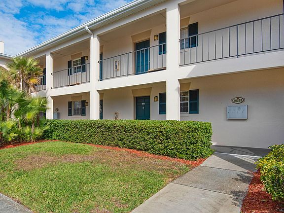 3rd image of 10389 Carrollwood Ln APT 292