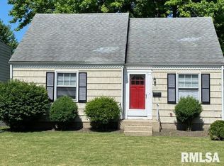 2237 S Spring St, Springfield, IL 62704