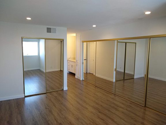 5th image of 23401 Park Sorrento Unit 36