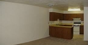 2nd image of 5700 NW 34th St #B-5