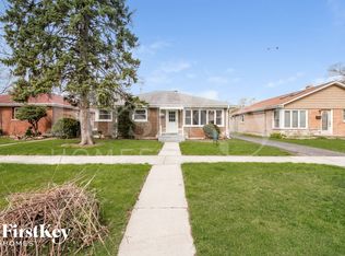 8840 Sproat Ave, Oak Lawn, IL 60453