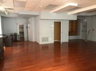 211 Chestnut St, Philadelphia, PA 19106