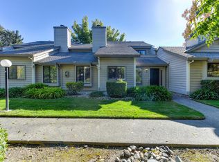 4941 Country View Ln, Fair Oaks, CA 95628