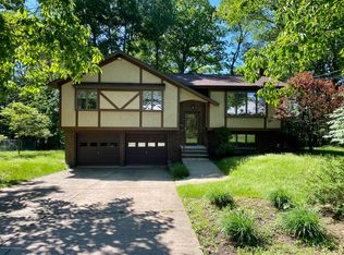 411 Greenwood Ave, Clarks Summit, PA