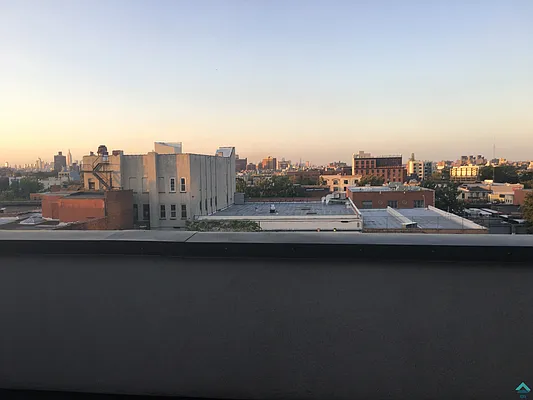 Rented by EXR | media 8