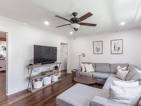 4th image of 203 Waynoka Ln