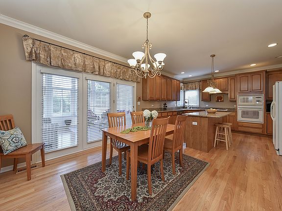 Large eat-in kitchen