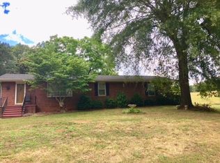 1071 Island Ford Rd, Mooresboro, NC 28114