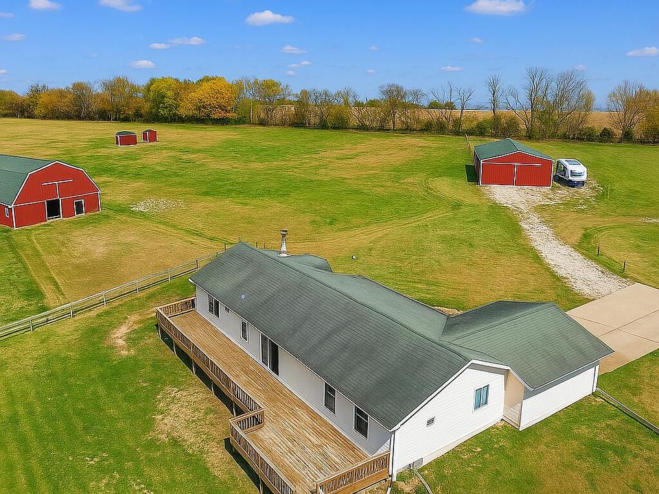 3月13日まで　く 4314 W Hickory Rd, Hickory Corners, MI 49060 | Zillow