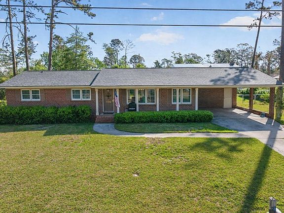 4th image of 2215 Brighton Pl