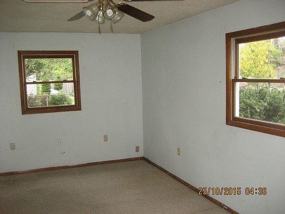 5th image of 1976 Alice Dr