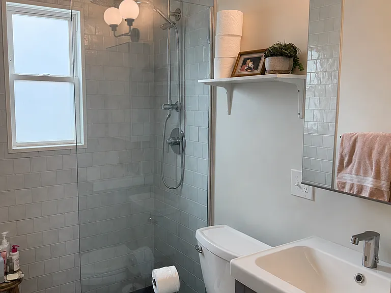 703 Hanson Ave — Photo 8